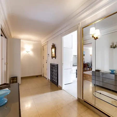 Allinlyon | Charme & Prestige 2 Apartman